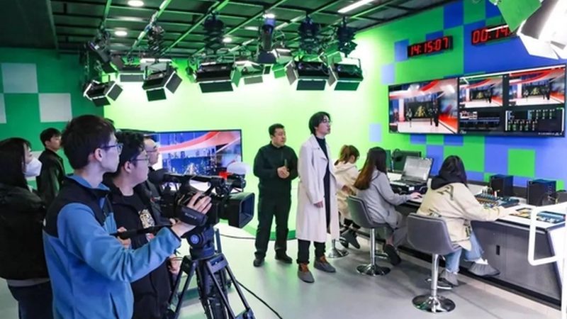户外短视频拍摄：如何选择便携式拍摄设备